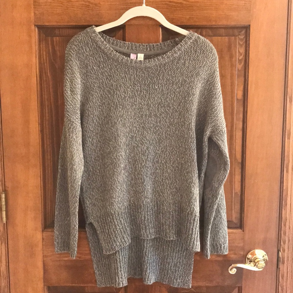 Women’s sweater